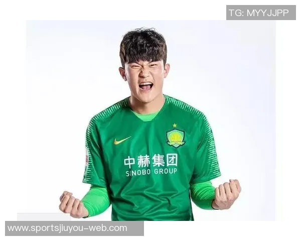 金玟哉赛后向队友致歉球迷掌声成为他心灵的慰藉