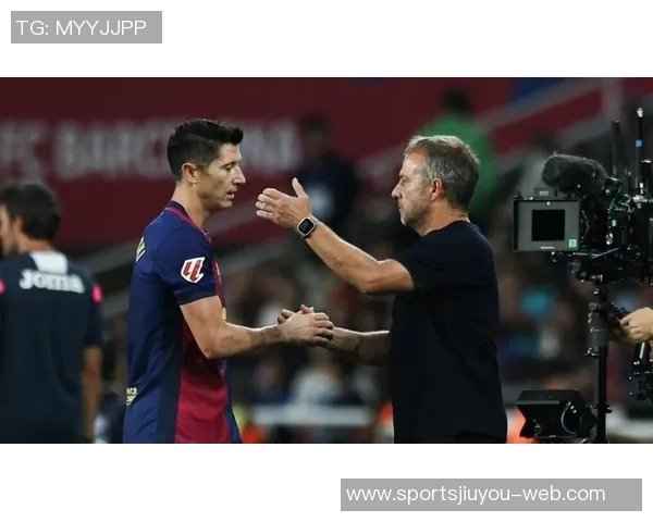 阿斯报道莱万缺席国王杯弗里克计划大幅度轮换阵容 阿斯报道莱万缺席国王杯弗里克计划大幅度轮换阵容